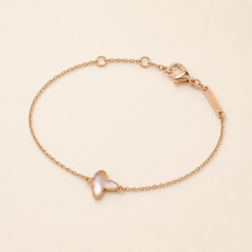 Van Cleef & Arpels Elegant Signature Bracelet Style 2 | New with Box